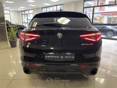Alfa Romeo Stelvio Veloce 2.2 Q4 210cv Nero usata Gioia Tauro