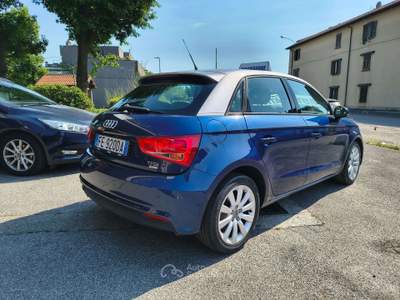 Audi A1 A1 Sportback 1.0 tfsi ultra Metal Plus 95cv s-tronic Blu/Azzurro usata Nova Milanese