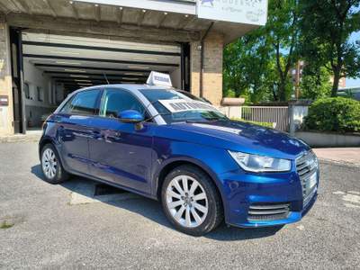 Audi A1 A1 Sportback 1.0 tfsi ultra Metal Plus 95cv s-tronic Blu/Azzurro usata Nova Milanese