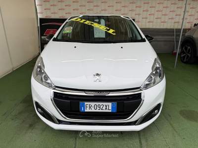 Peugeot 208 1.6 DIESEL 75CV Bianco usata Giugliano