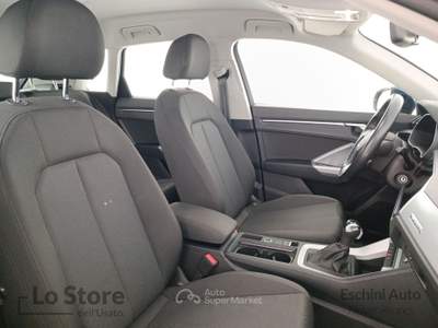 Audi Q3 40 2.0 tdi business quattro 200cv s-tronic usata Pisa