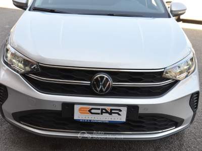 Volkswagen Taigo Life Argento usata Pisa
