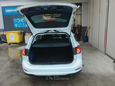 Ford Focus FORD FOCUS 1.5 DIESEL AUTOMATICA Bianco usata Anagni