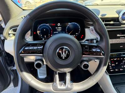 Maserati Grecale Modena Bianco usata Genova
