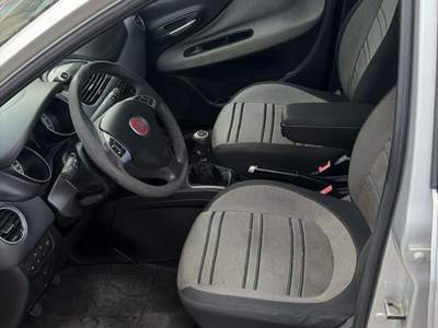 Fiat Punto Evo grande punto evo  Grigio usata Pescara