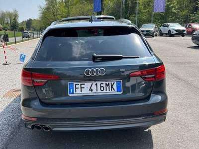 Audi A4 AUDI A4 AVANT S-LINE S-TRONIC 190 CV Grigio usata Beregazzo con Figliaro