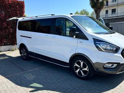 Ford Tourneo Custom Ford Transit Custom ACTIVE diesel/ibrido Bianco usata Sesto Calende