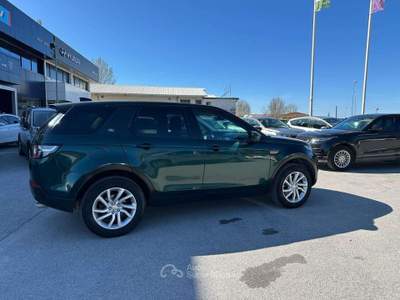 Land Rover Discovery Sport Discovery Sport I 2015 2.0 td4 HSE awd 150cv auto Verde usata Massarosa
