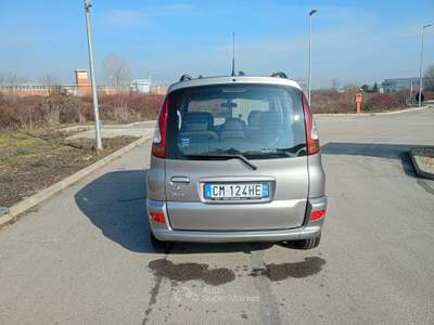 Toyota Yaris toyota yaris verso d4d sol Grigio usata vinovo