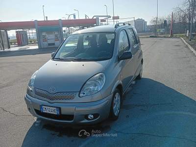 Toyota Yaris toyota yaris verso d4d sol Grigio usata vinovo