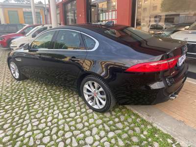 Jaguar XF UNICO PROPRIETARIO Nero usata Colleferro