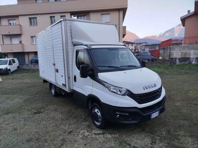 Iveco Daily 2.3 136CV 35C BOX + IVA Bianco usata Dubino