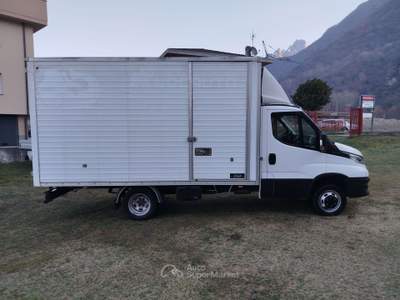 Iveco Daily 2.3 136CV 35C BOX + IVA Bianco usata Dubino