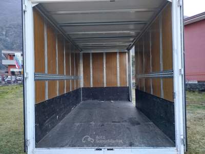 Iveco Daily 2.3 136CV 35C BOX + IVA Bianco usata Dubino