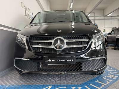 Mercedes-Benz Classe V Classe V - W447 2023 Compact 220 d Sport auto **1prop. iva compresa 8posti** Nero usata Milano