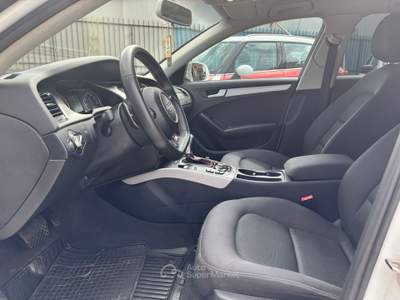 Audi A4 AUDI A4 2.0 DIESEL 190CV AUTOMATICA ANNO 2010 Bianco usata Qualiano