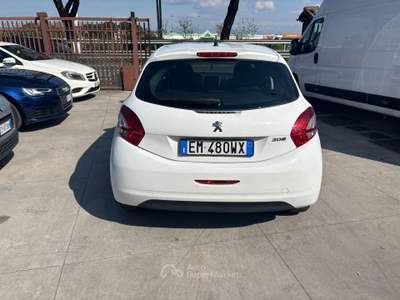 Peugeot 208 PEUGEOT 208 1.2 BENZINA OK NEOPATENTATI ANNO 2012 Bianco usata Qualiano