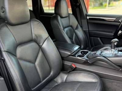 Porsche Cayenne Cayenne 3.0 Platinum Edition RESTYLING Grigio usata Altamura