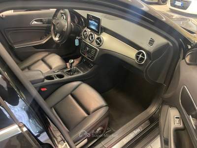 Mercedes-Benz GLA d SPORT + TETTO PANORAMICO Nero usata Arsago Seprio