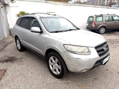 Hyundai Santa Fe 2.2 CRDi VGT 4WD Auto. Dynamic *7 Posti* Argento usata Cinisello Balsamo