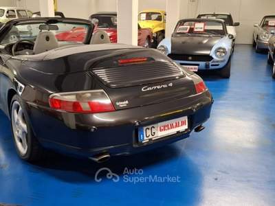 Porsche 911 CABRIO *BOOK SERVICE*111 CONTROLLI*CAMBIO MANUALE Nero usata Vigevano