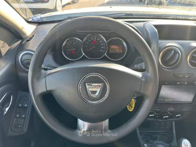 Dacia Duster 1.6 GPL LAUREATE 110CV Bianco usata Foligno