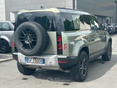 Land Rover Defender 110 3.0D I6 200 CV AWD Auto S Verde usata Massarosa
