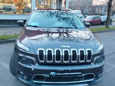 Jeep Cherokee II LIMITED 4WD drive I 170cv Nero usata Brescia