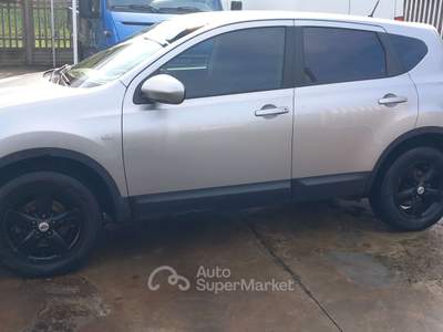 Nissan Qashqai 2.0 4x4 autom 3393140120 MANUCAR Argento usata Cesano Maderno