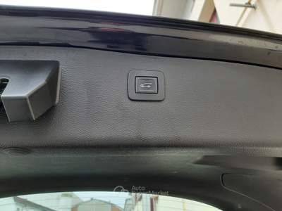 Opel Astra Sportourer 1.6 CDTi 136cv AT6 Innovation Nero usata Castelnovo di Sotto