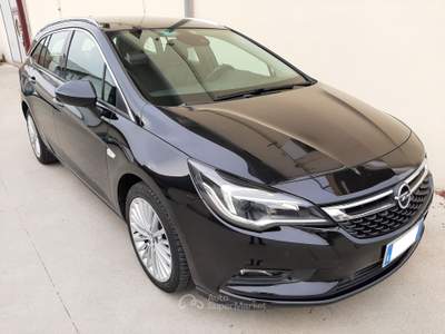 Opel Astra Sportourer 1.6 CDTi 136cv AT6 Innovation Nero usata Castelnovo di Sotto