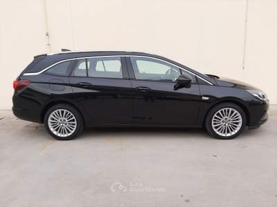 Opel Astra Sportourer 1.6 CDTi 136cv AT6 Innovation Nero usata Castelnovo di Sotto