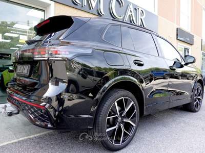 Volkswagen Tiguan 2.0 TDI 193 CV DSG 4MOTION R-Line Plus-GANCIO  Nero usata Savona