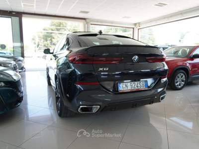BMW X6 xDrive40i 48V Msport Blu/Azzurro usata San Vito dei Normanni