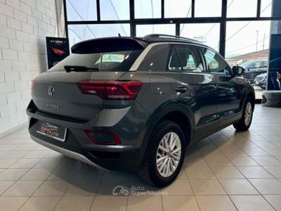 Volkswagen T-Roc 2.0 TDI SCR 150CV DSG Life Grigio usata Cassina de' Pecchi