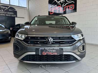 Volkswagen T-Roc 2.0 TDI SCR 150CV DSG Life Grigio usata Cassina de' Pecchi