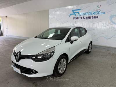 Renault Clio Renault Clio 1.5 Dci 75cv 5 porte Bianco usata Pompei