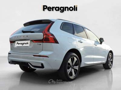 Volvo XC60 T6 Plug-in hybrid AWD automatico Plus Dark Bianco usata Firenze