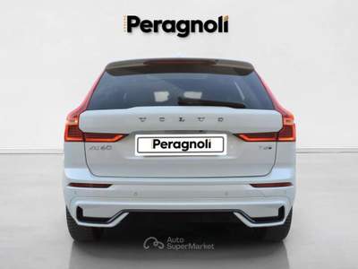 Volvo XC60 T6 Plug-in hybrid AWD automatico Plus Dark Bianco usata Firenze