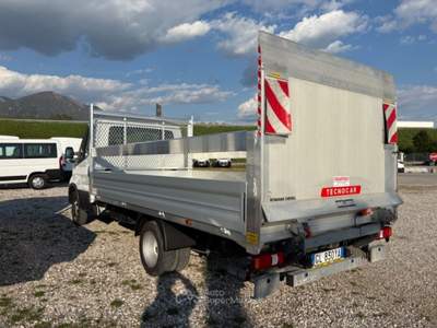 Iveco Daily 35C16 2.3  CASSONE CON SPONDA Bianco usata Gemona del Friuli