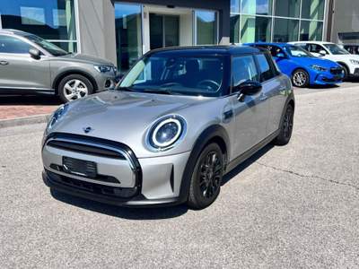 MINI Cooper 1.5 Cooper Classic 5 porte Automatica / Tetto Nero Argento usata Pieve di Soligo