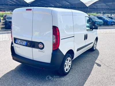 Fiat Doblò 1.6 MJT 105CV PC-TN Cargo Lamierato SX Bianco usata Pieve di Soligo