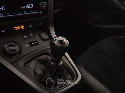 Toyota GR Yaris  1.6 rovanpera special edition imt-6 Bianco usata Cuneo