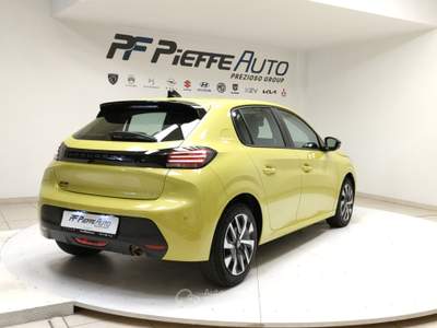 Peugeot 208  - 208 puretech 75 stop&start 5 porte active Giallo usata Civitanova Marche
