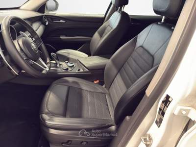 Alfa Romeo Stelvio  2.2 t lusso q4 210cv auto Bianco usata Firenze