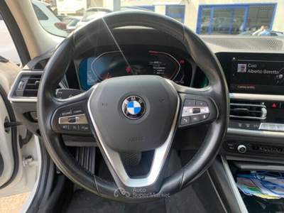BMW Serie 3 318d 318d 48V Touring Business Advantage Bianco usata Bisuschio