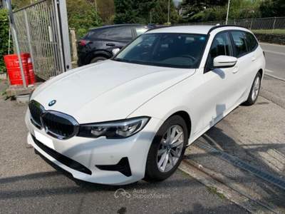 BMW Serie 3 318d 318d 48V Touring Business Advantage Bianco usata Bisuschio