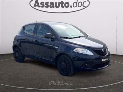 Lancia Ypsilon 1.2 Elefantino 69cv my18 Blu/Azzurro usata Gaglianico Lancia Ypsilon 1.2 Elefantino 69cv my18 Blu/Azzurro usata Gaglianico