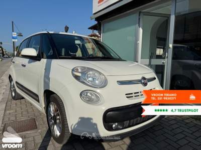 Fiat 500L 500L 1.3 Multijet 95 CV Dualogic Lounge Bianco usata Teramo