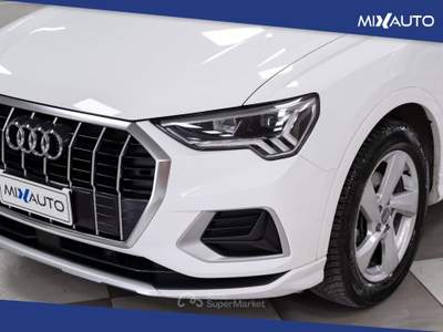 Audi Q3 35 1.5 TFSI Business Advanced s-tronic Bianco usata Latina